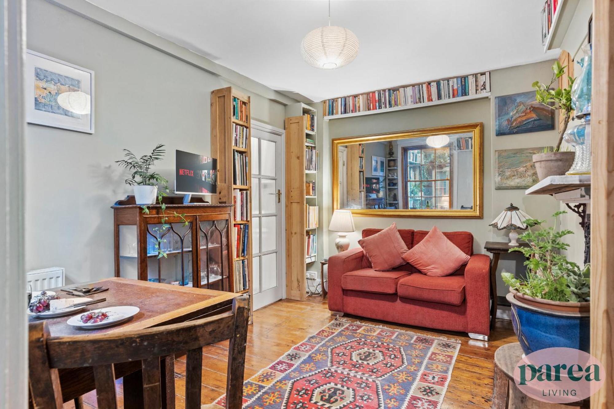 Parea Living - Cosy 1-Bed Artistic Flat At Newington Green لندن المظهر الخارجي الصورة
