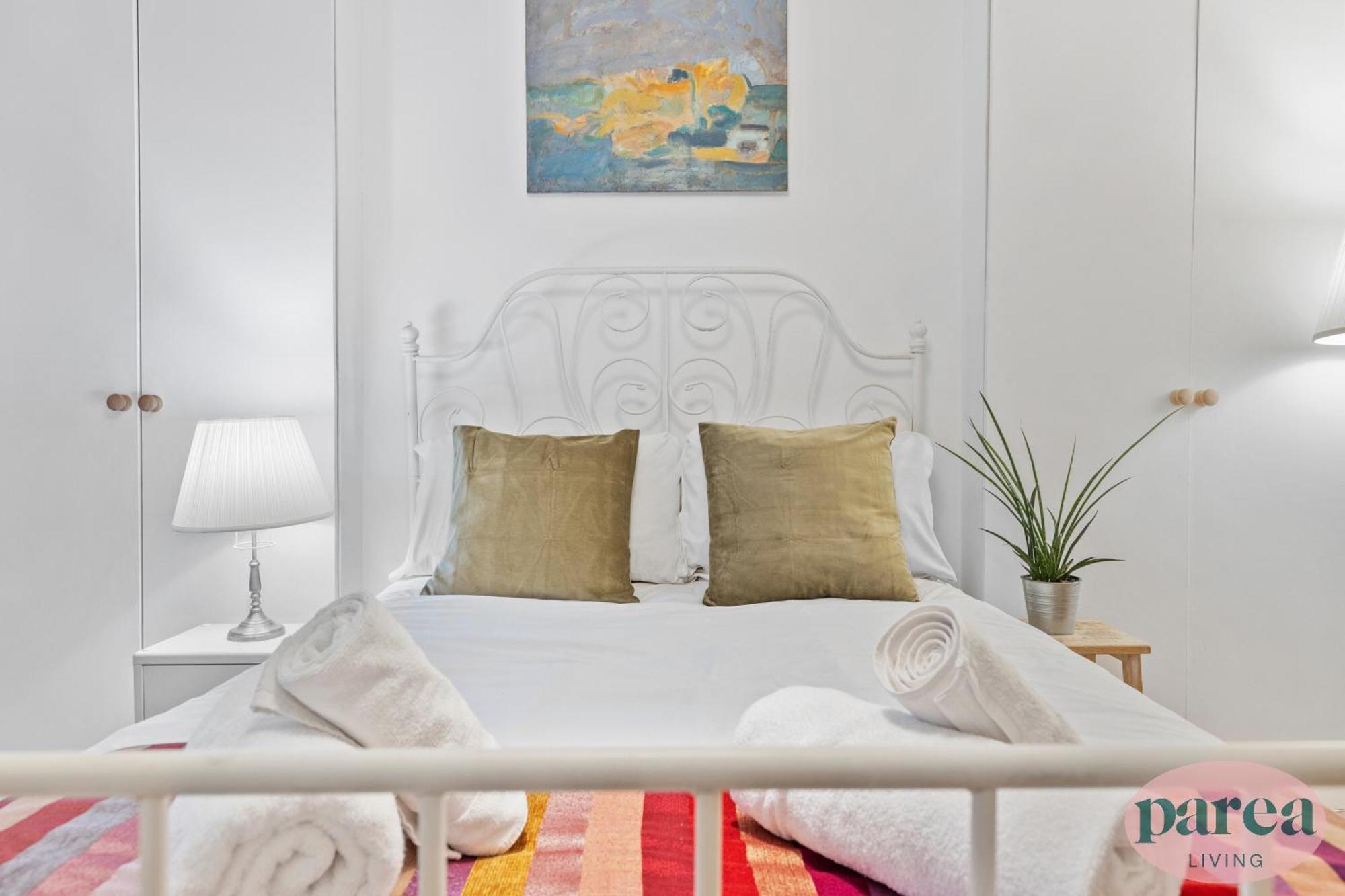Parea Living - Cosy 1-Bed Artistic Flat At Newington Green لندن المظهر الخارجي الصورة